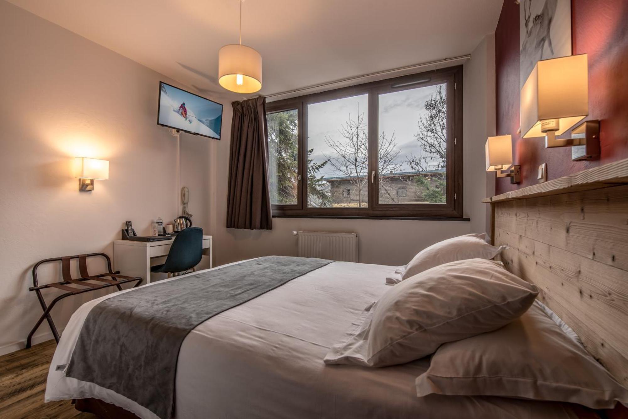 Hotel Le Marintan Saint-Michel-de-Maurienne Luaran gambar